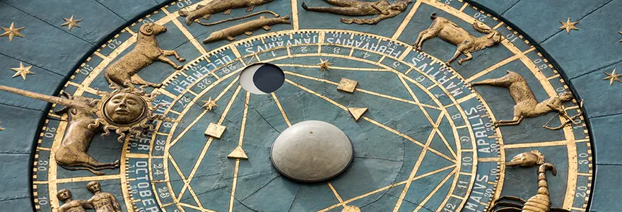 Comment fonctionnent les prévisions zodiacales en astrologie ?